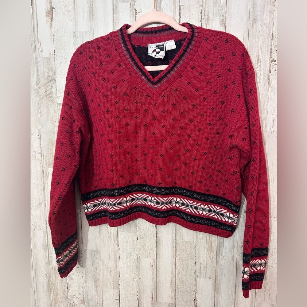 It’s Our Time Red Patterned V-Neck Sweater Vintage Style Size L Grandpa